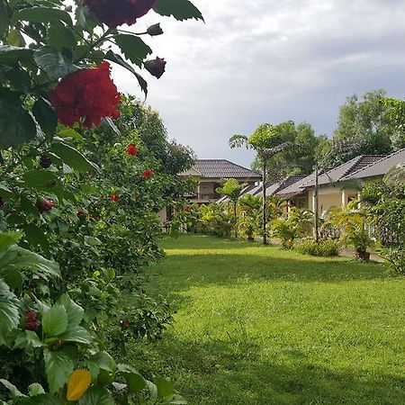 The Moonflower Bungalow Hotel สีหนุวิลล์ ภายนอก รูปภาพ