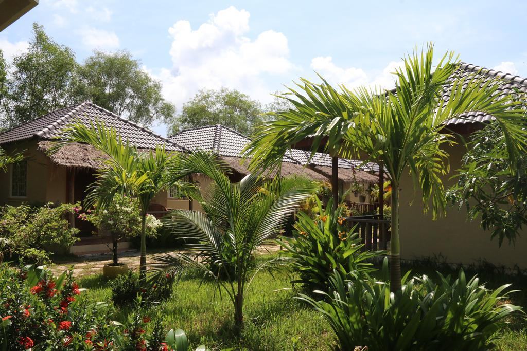 The Moonflower Bungalow Hotel สีหนุวิลล์ ภายนอก รูปภาพ