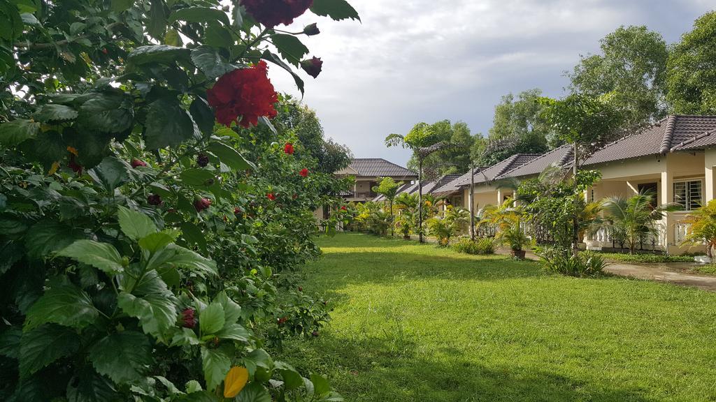 The Moonflower Bungalow Hotel สีหนุวิลล์ ภายนอก รูปภาพ