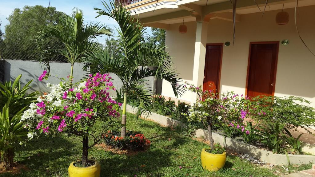 The Moonflower Bungalow Hotel สีหนุวิลล์ ห้อง รูปภาพ